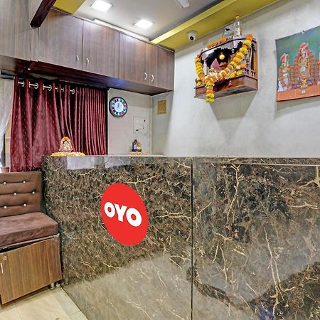 Hotel O Nithyanand Мумбай Екстериор снимка